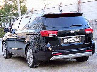 KIA CARNIVAL 2018