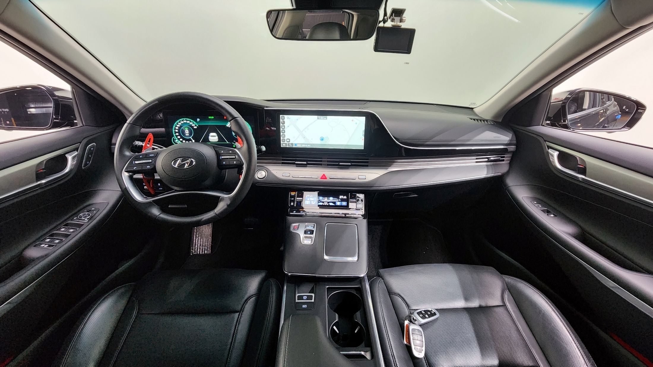 HYUNDAI GRANDEUR IG HYBRID