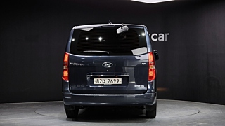 HYUNDAI STAREX GRAND 2017