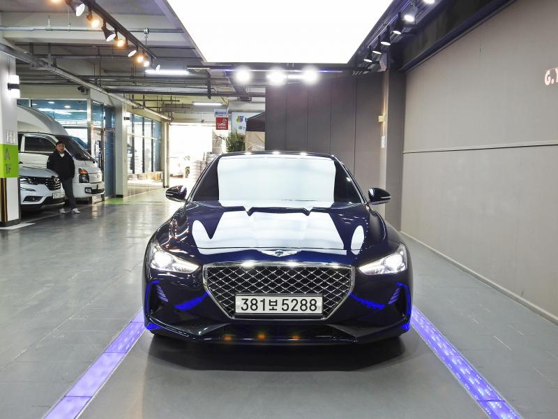 GENESIS G70 2018