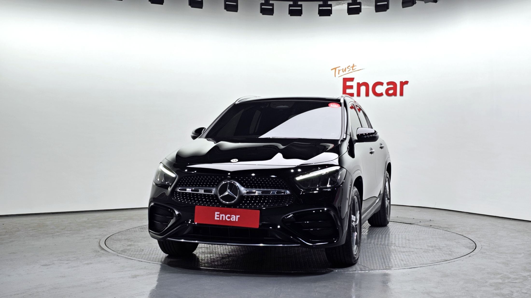 MERCEDES BENZ GLA-CLASS H247 2024