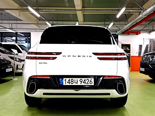 GENESIS GV70 2022