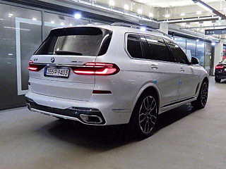 BMW X7 G07 2023