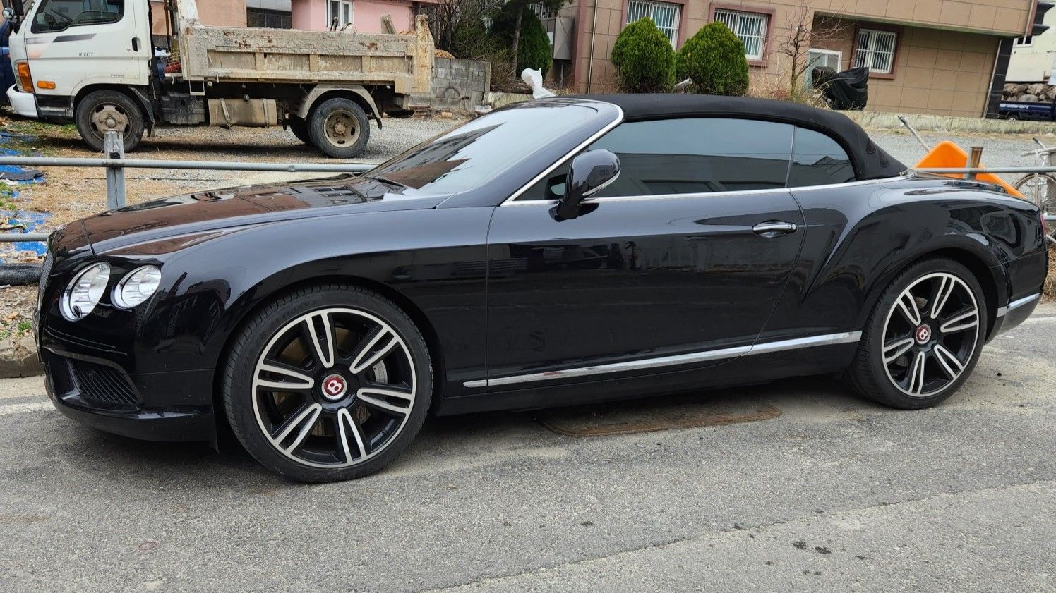 BENTLEY CONTINENTAL GT 2013