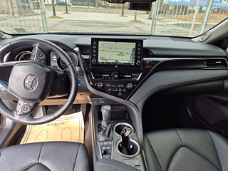 TOYOTA CAMRY XV70 2021