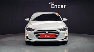 HYUNDAI AVANTE AD 2016