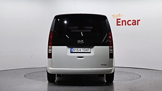HYUNDAI STARIA 2022