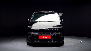 HYUNDAI STARIA 2023