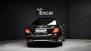 MERCEDES BENZ E-CLASS W213 2018