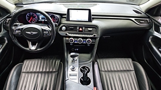 GENESIS G70 2018