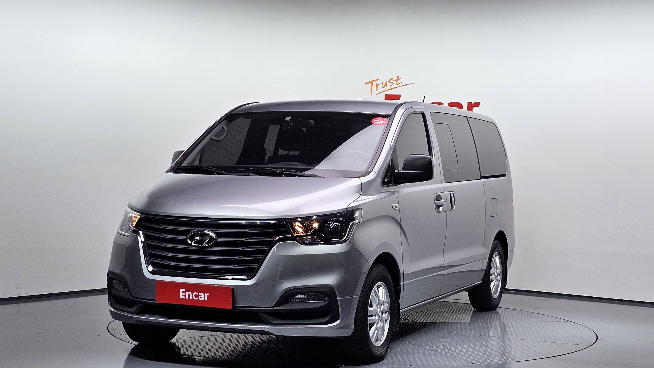 HYUNDAI STAREX GRAND 2020