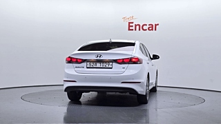 HYUNDAI AVANTE AD 2018