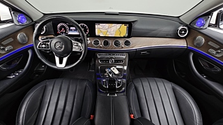 MERCEDES BENZ E-CLASS W213 2019