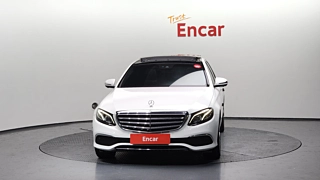 MERCEDES BENZ E-CLASS W213 2016