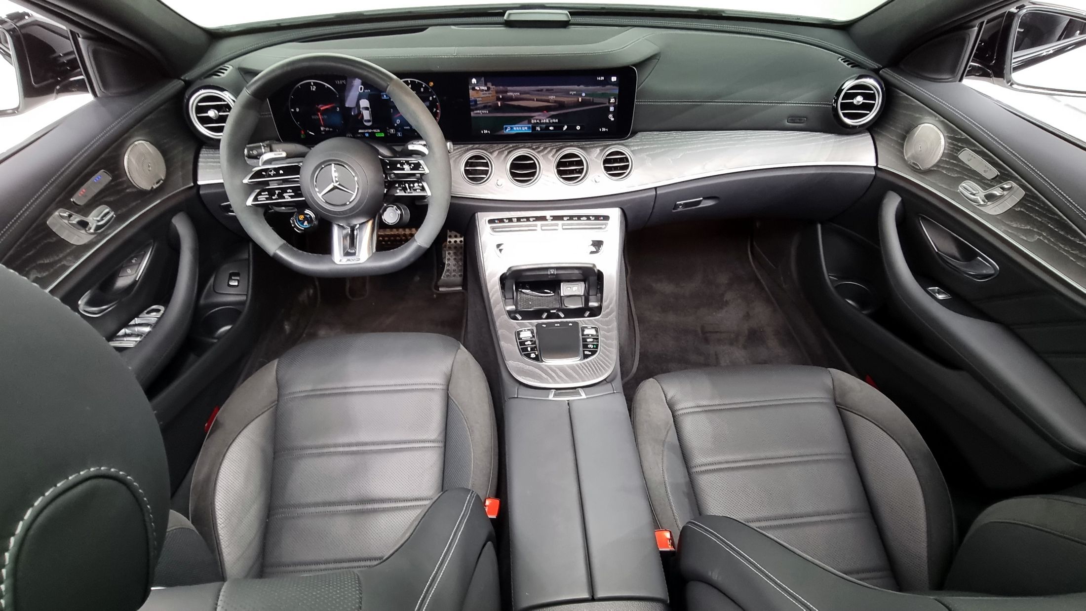 MERCEDES BENZ E-CLASS W213