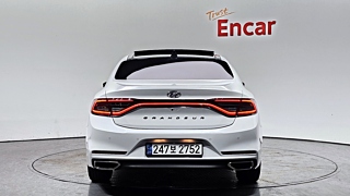 HYUNDAI GRANDEUR IG 2017