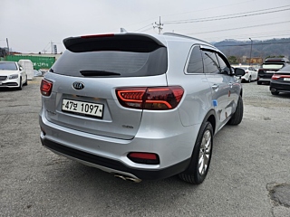 KIA SORENTO 2018