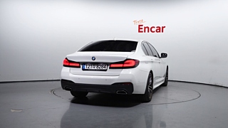 BMW 5-SERIES G30 2022
