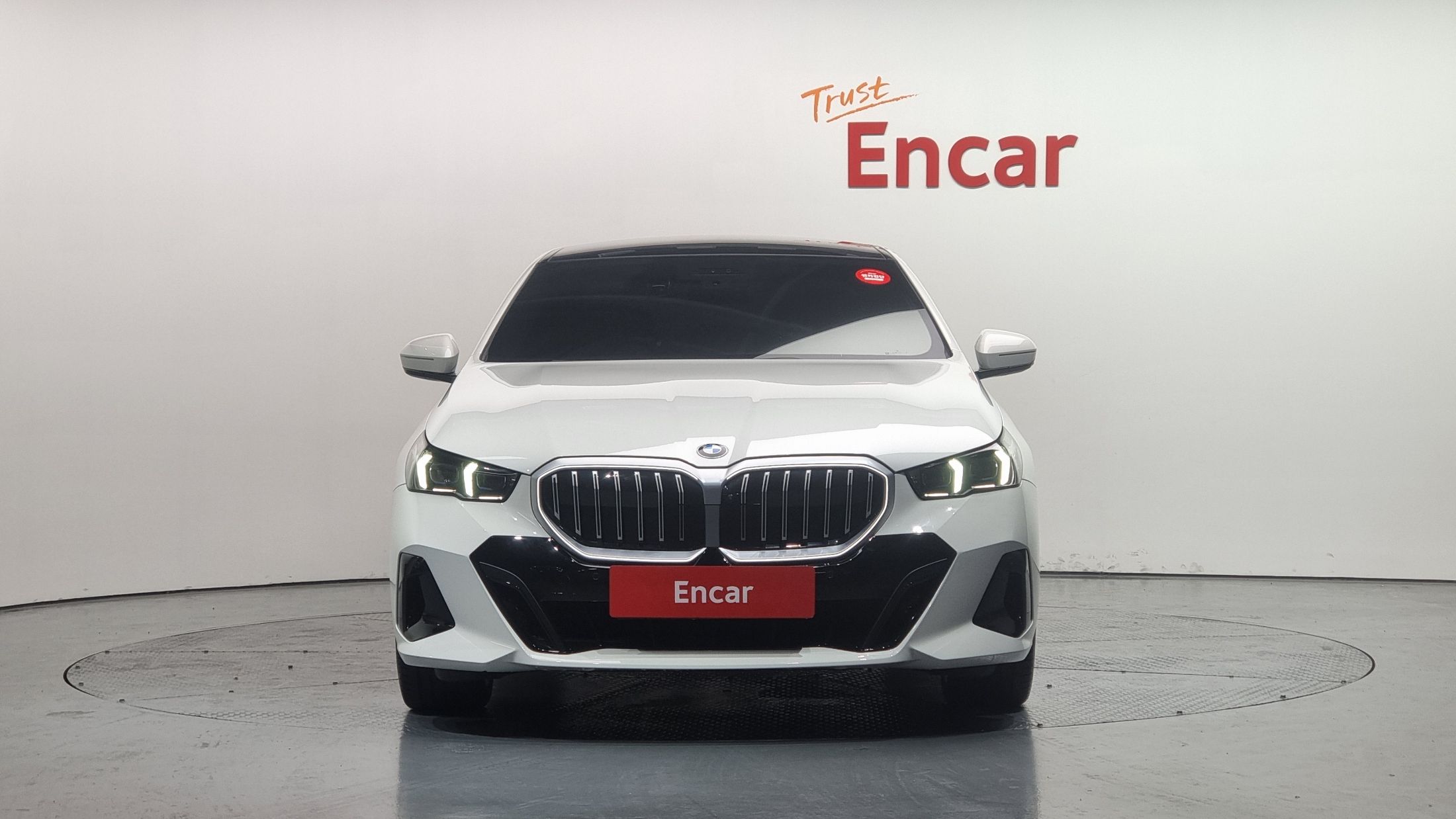 BMW 5-SERIES G60 2024