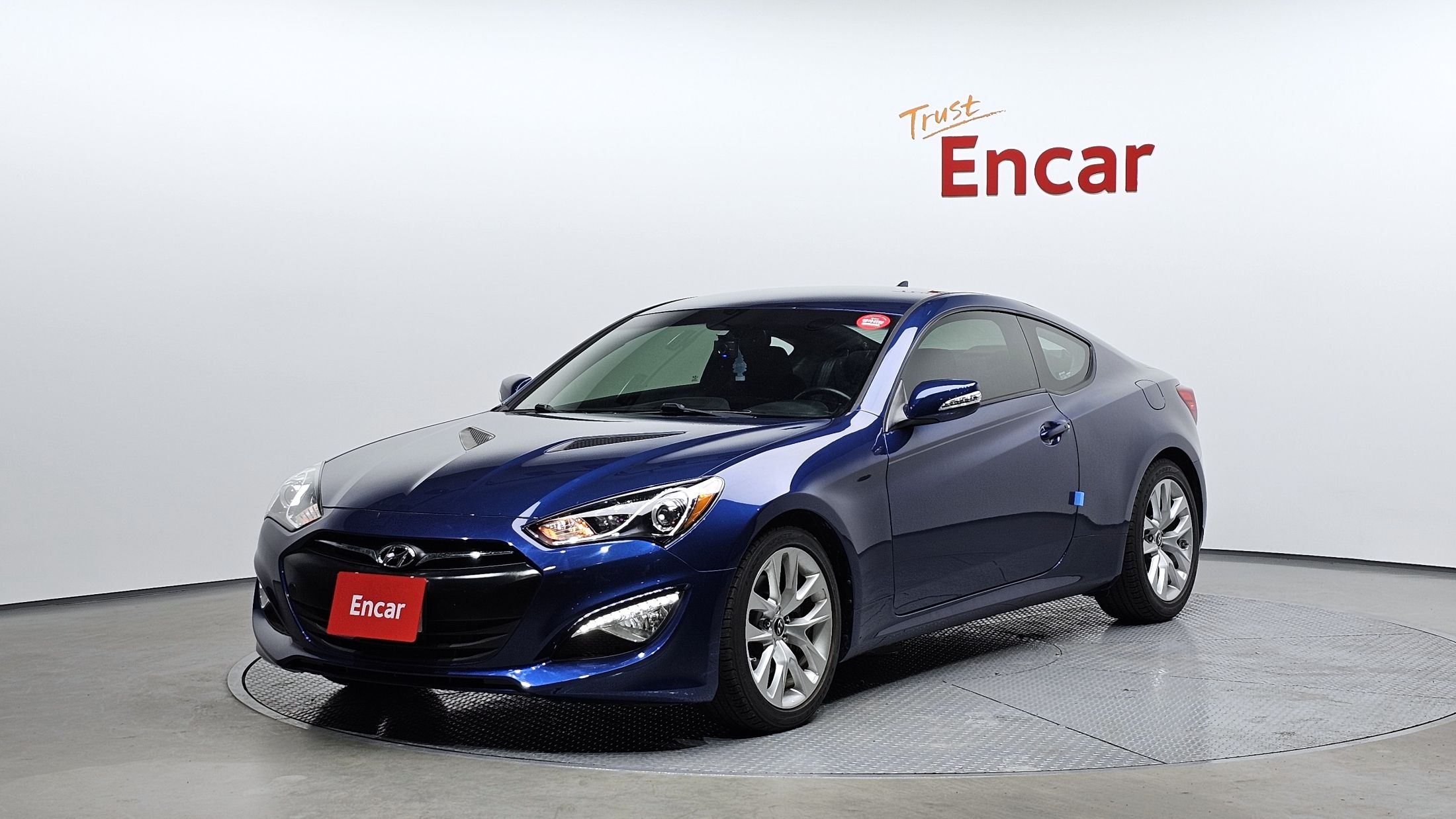 HYUNDAI GENESIS COUPE