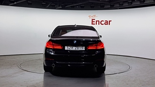 BMW 5-SERIES G30 2018