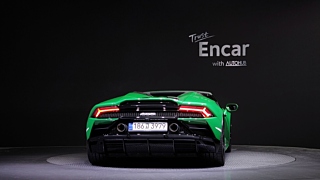 LAMBORGHINI HURACAN 2023