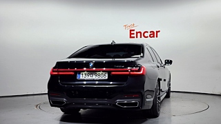 BMW 7-SERIES G11 2021