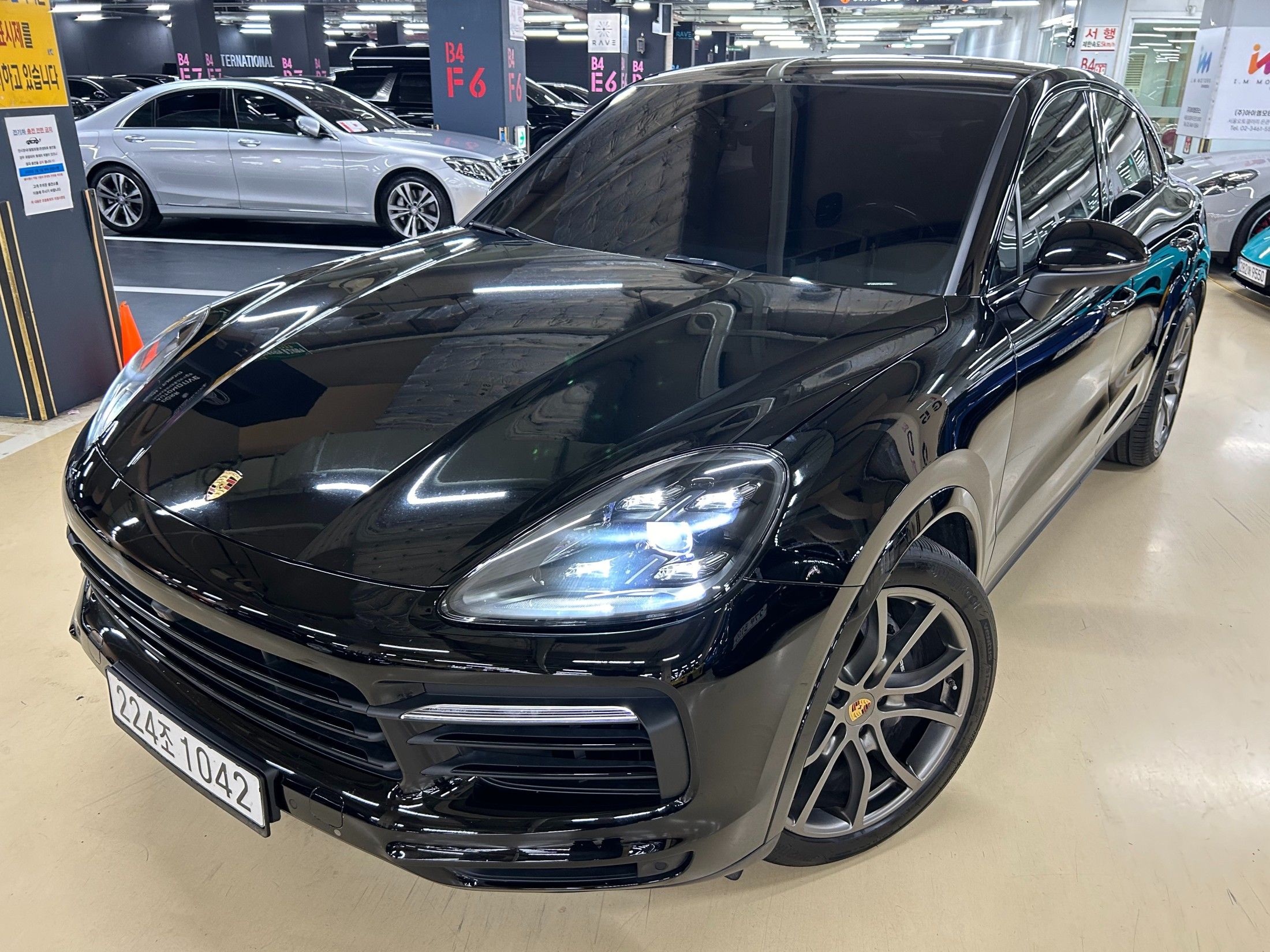 PORSCHE CAYENNE PO536