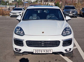 PORSCHE CAYENNE 2016