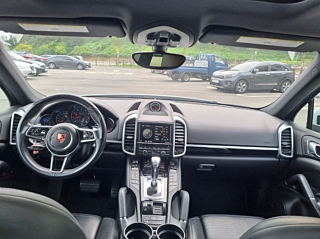 PORSCHE CAYENNE 2016