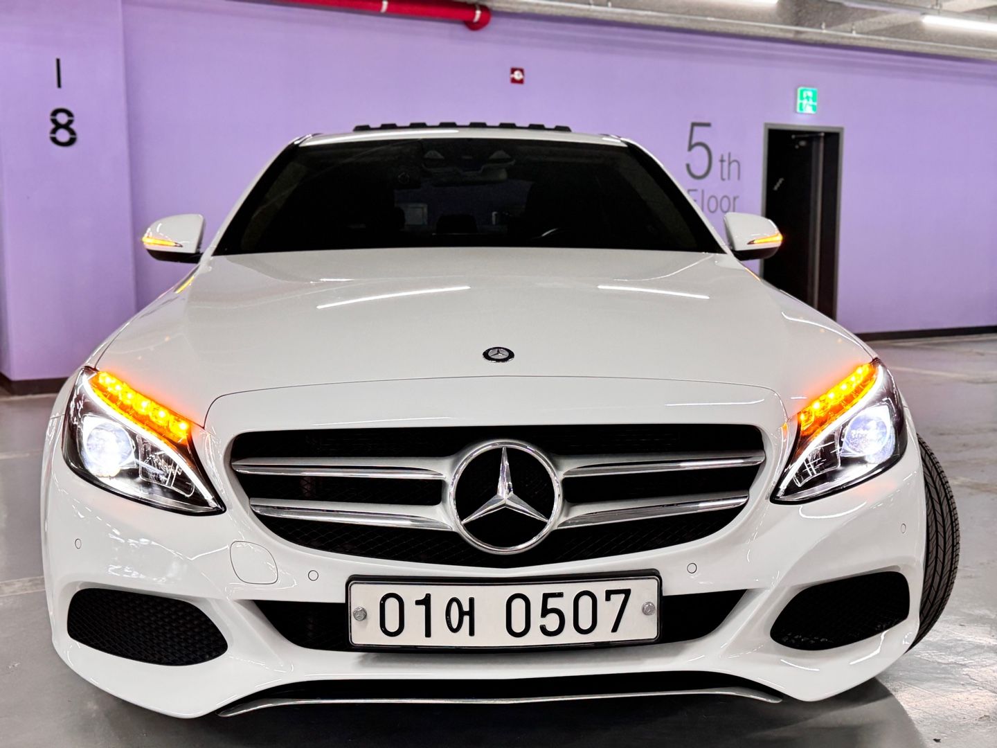 MERCEDES BENZ C-CLASS W205 2016