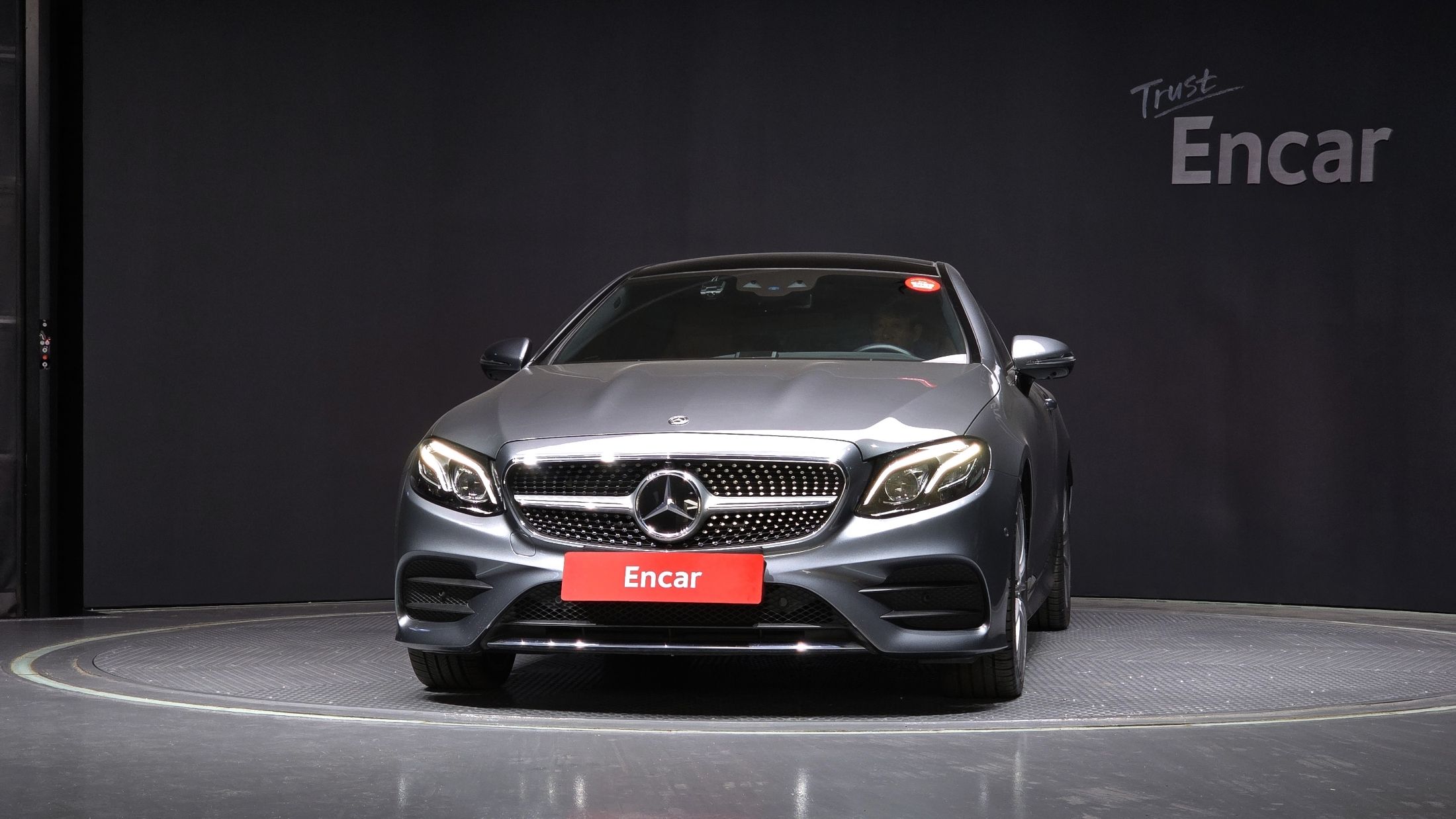 MERCEDES BENZ E-CLASS W213 2020