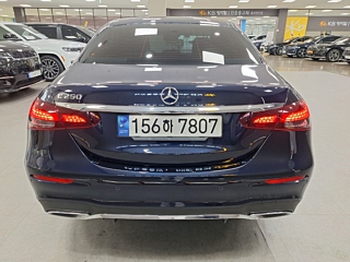 MERCEDES BENZ E-CLASS W213 2023