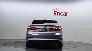 HYUNDAI AVANTE AD 2017