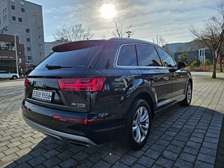 AUDI Q7 4M 2019