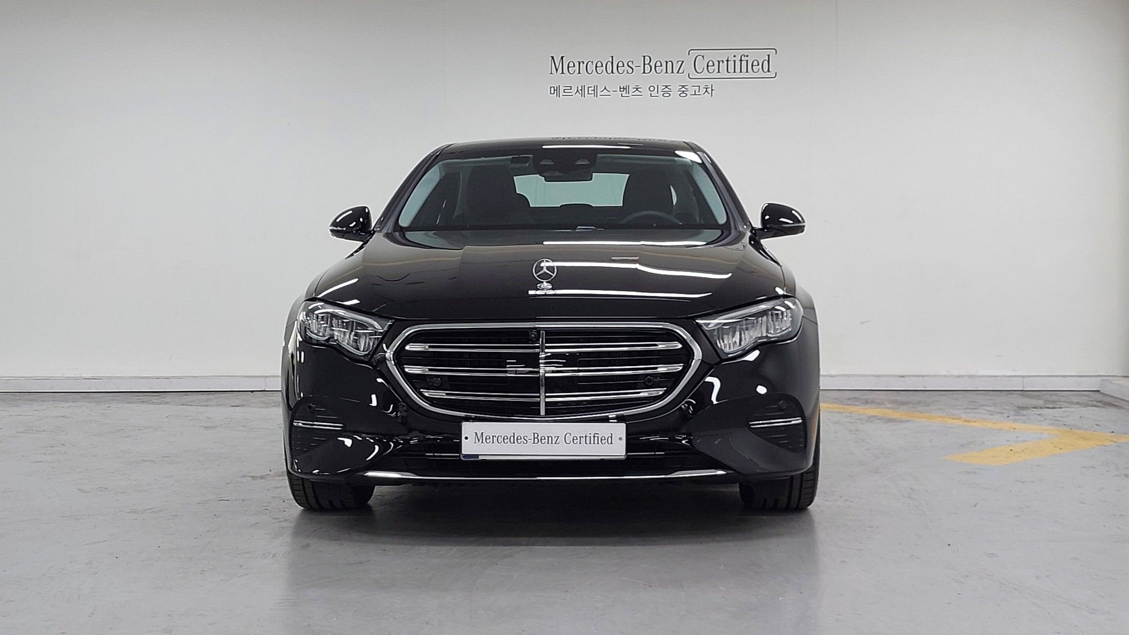 MERCEDES BENZ E-CLASS W214 2024