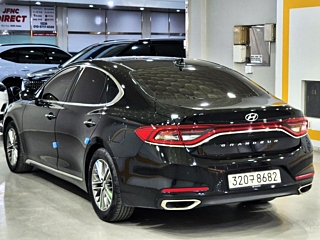 HYUNDAI GRANDEUR IG 2017