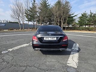 MERCEDES BENZ E-CLASS W213 2018