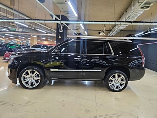CADILLAC ESCALADE 2019