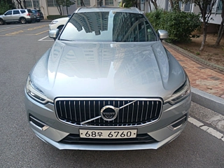 VOLVO XC60 2019