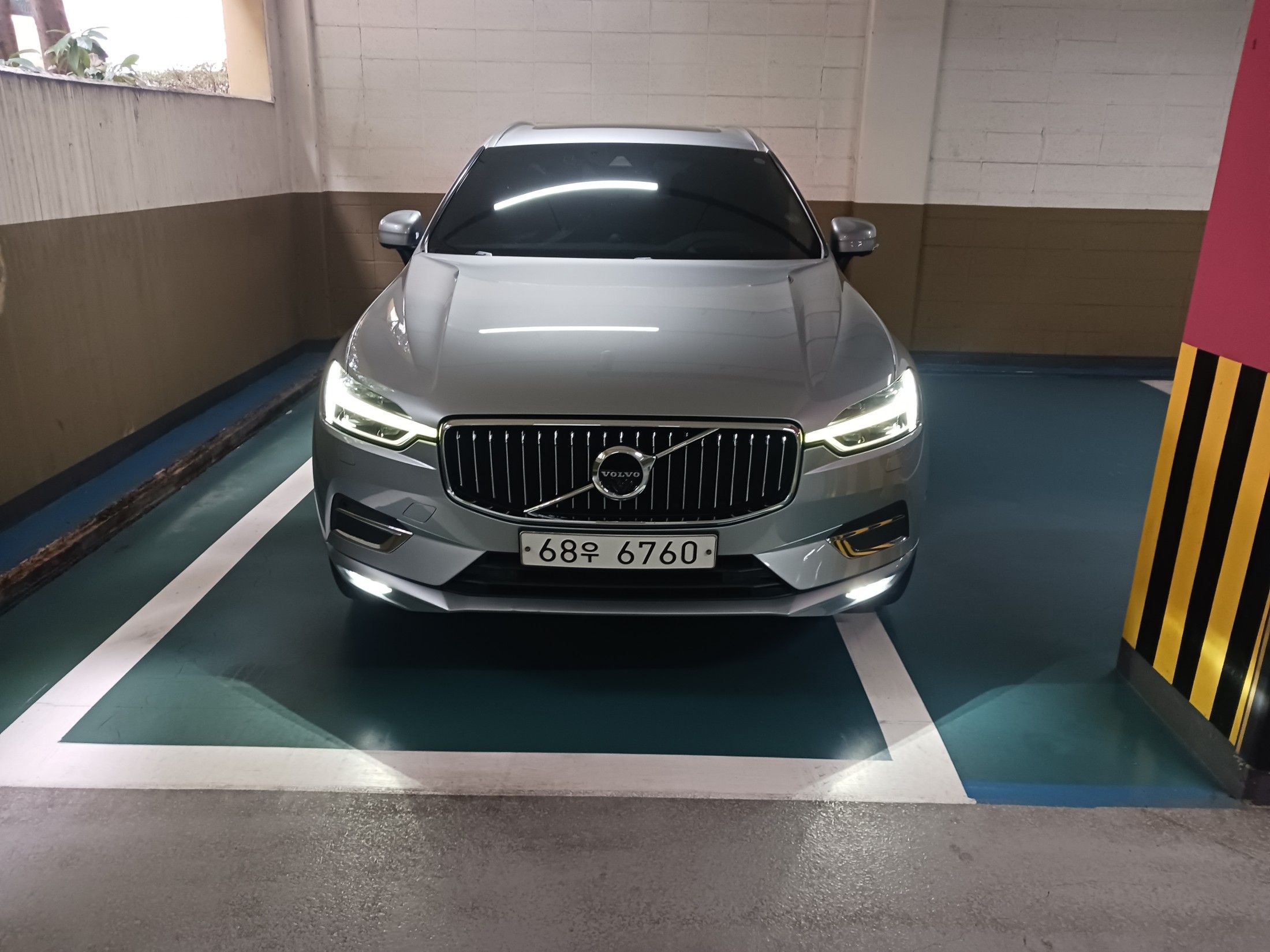 VOLVO XC60 2019