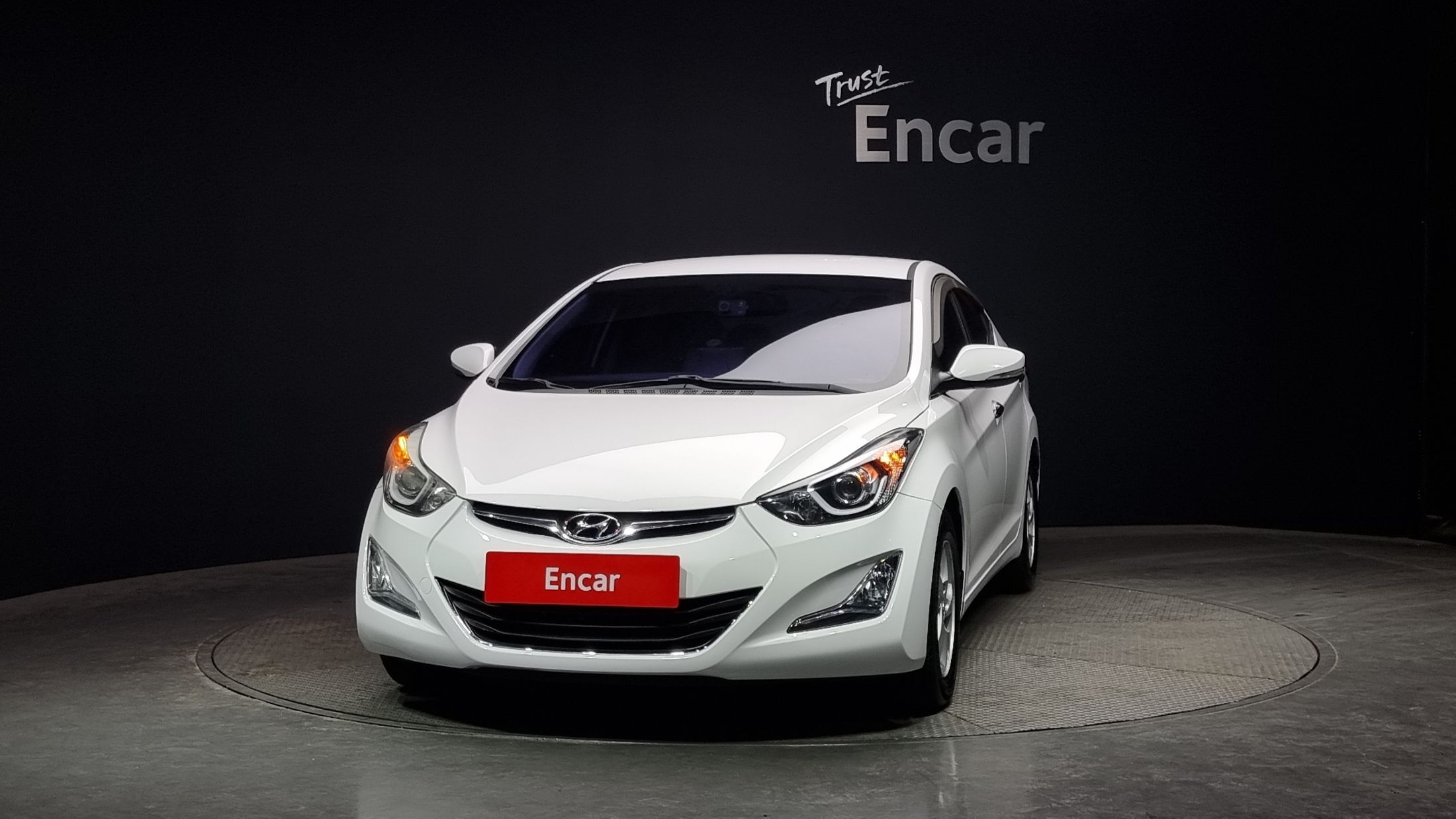 HYUNDAI AVANTE 2015