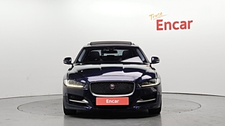 JAGUAR XE 2018