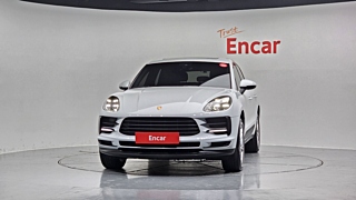 PORSCHE MACAN 2019