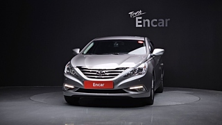 HYUNDAI SONATA THE BRILLIANT 2012