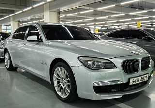 BMW 7-SERIES F01  740Li 2010