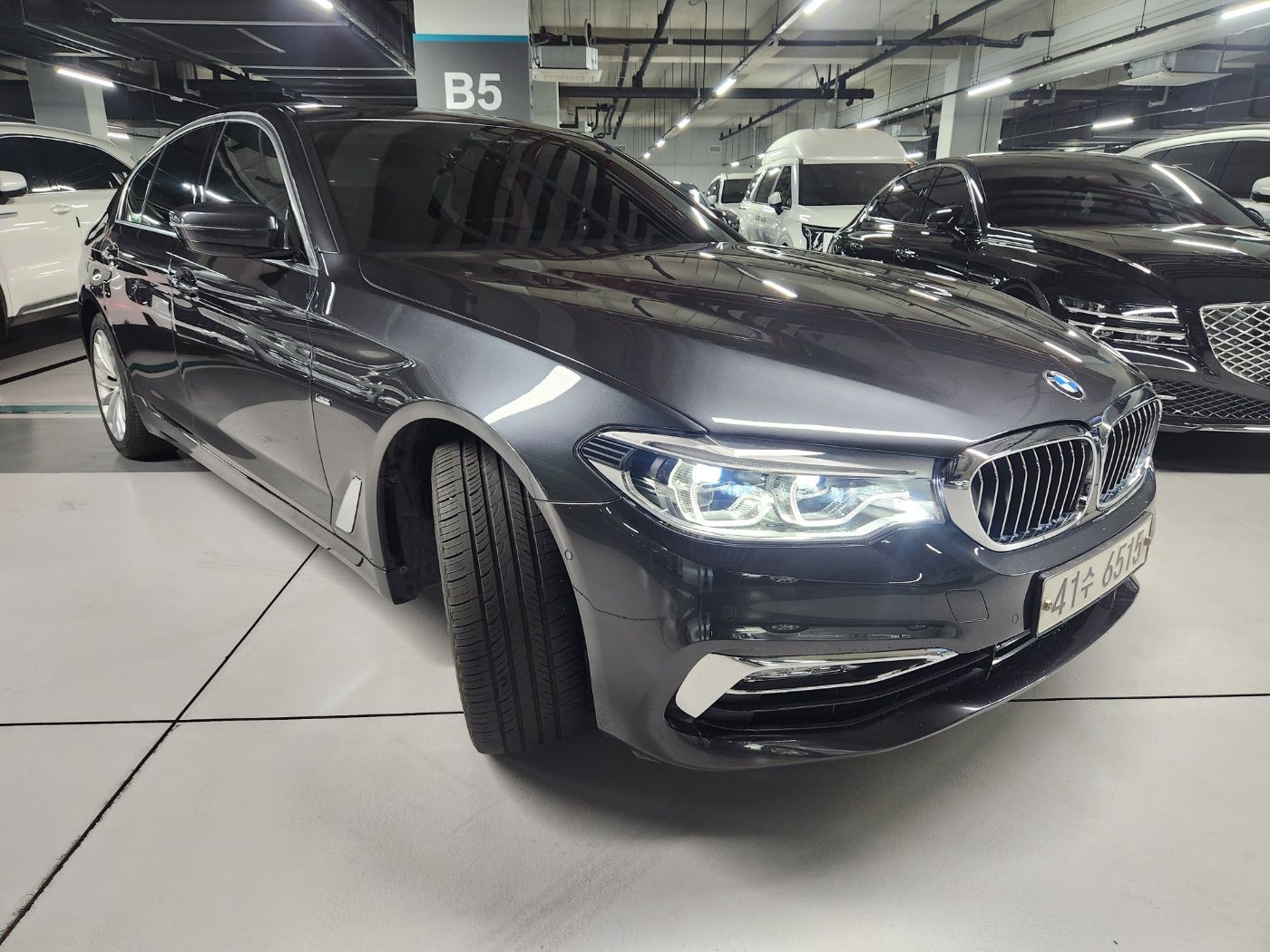 BMW 5-SERIES G30 2018