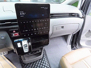 HYUNDAI STARIA 2021
