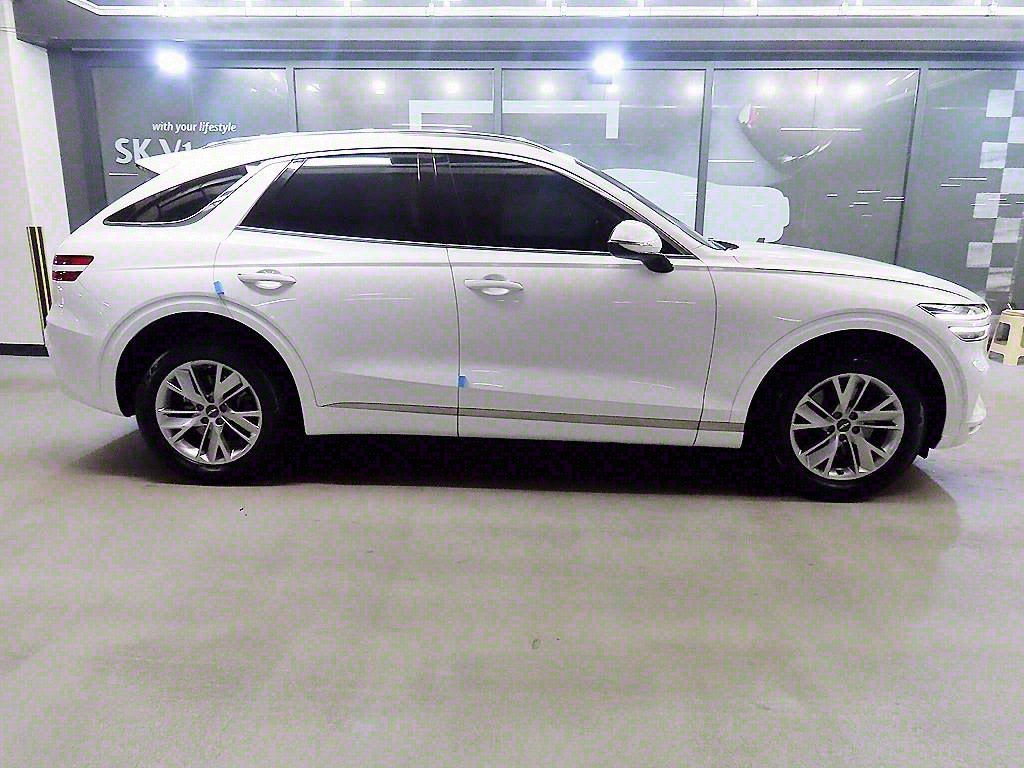 GENESIS GV70 2021