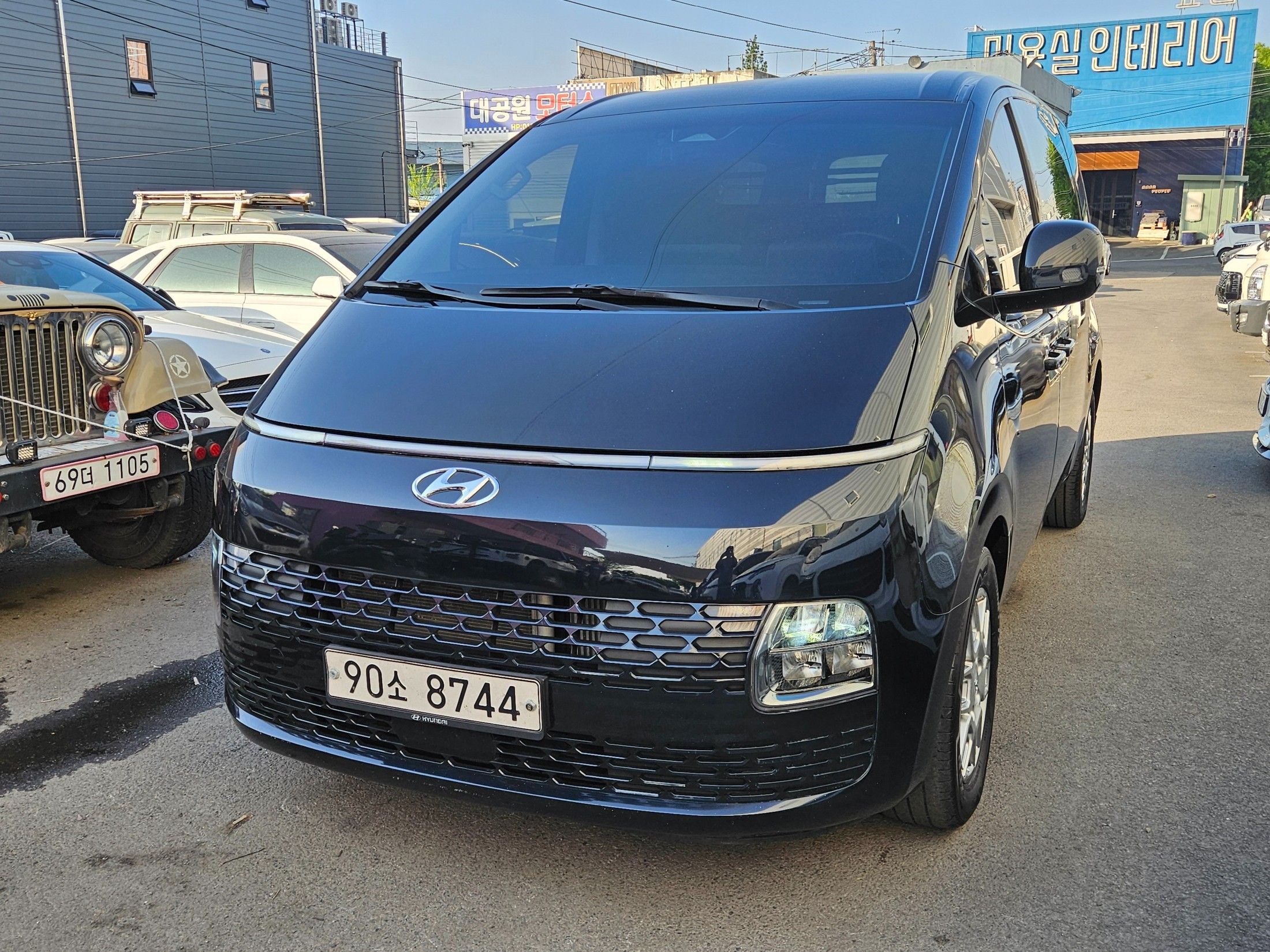 HYUNDAI STARIA 2021